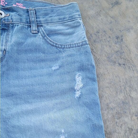 Children's Place Midi Mi-Long Distressed Jean Shorts 14 - Picture 2 of 6